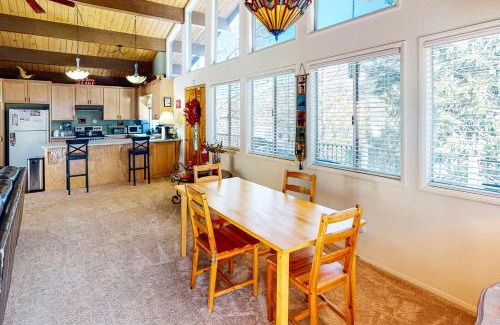 Crestline House | Edelwiess Wonder