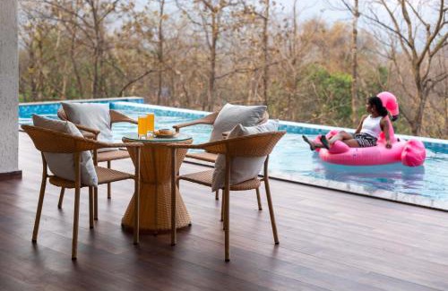 Lonavala Villa | Eden Glade - Khopoli - Mountain-view villa with Private pool, Spacious decks & Indoor activities