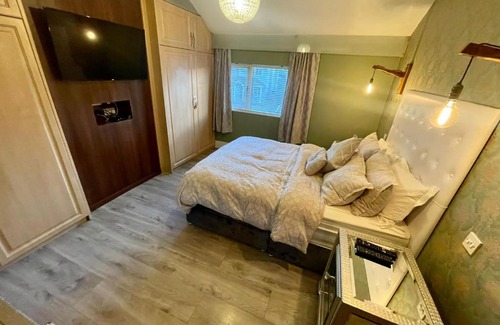 Edenderry House | Eden House