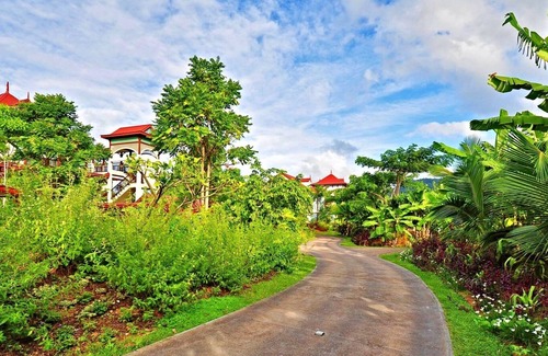 Eden Island Apartment | Eden Island, Beach front, Luxury, 3 Bed Ensuite, WiFi