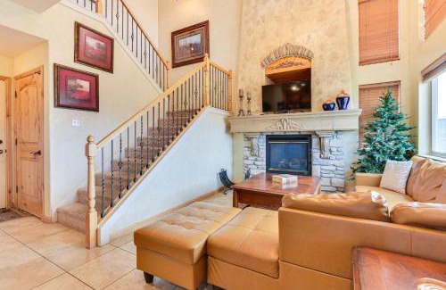 Wolf Creek House | Eden Townhome with Mtn View and Shuttle to Powder Mtn!