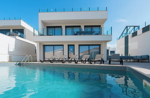 Ribamar Villa | Eden Villa, with jacuzzi and ocean view