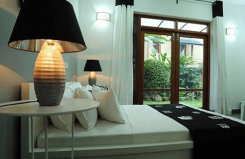 Polgasowita Bed & Breakfast | Edgefield Residence