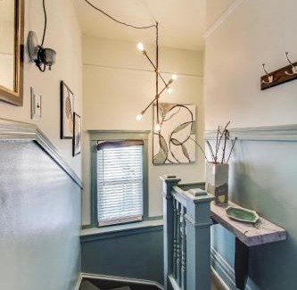 Edgewater Apartment | Edgewater King 1 Bd - Near Loyola, Beach &Andersonville