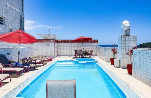 Toninhas House | Edifício Rubi