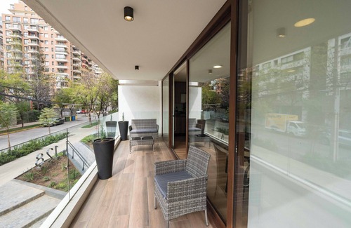 El Golf Apartment | Edificio Home