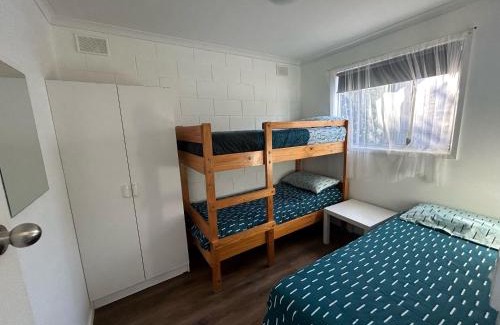 Melville Hotel | Edithburgh Foreshore Apartments