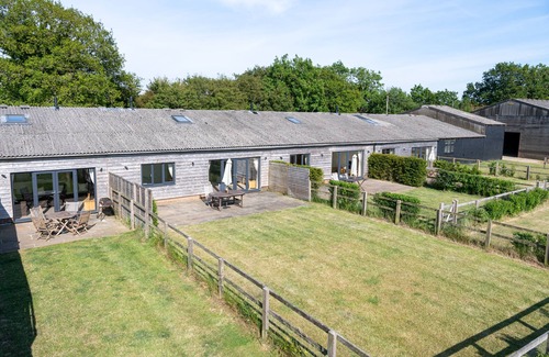 Petersfield Cottage | Edward's Cottage - Beautiful Family Property in Rural Hampshire