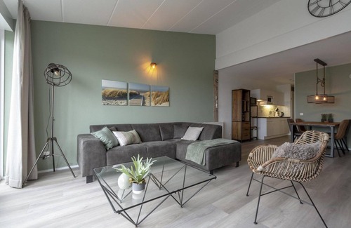 Julianadorp aan zee Apartment | Een Fantastisch Mooi Ingericht Appartement op Loopafstand van het Strand
