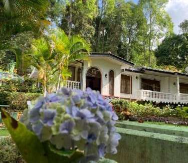 Ella House | Eeshani Guest Inn