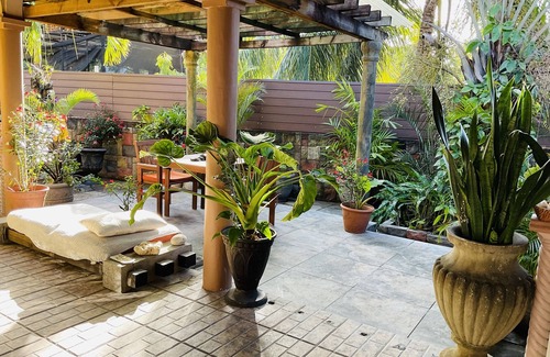 Zig Zag Ward Villa | Effies Mountain View Villa Coco Villa