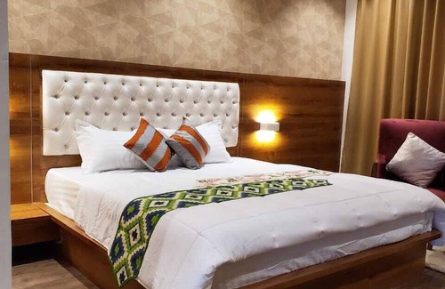 Kapurhol Hotel | Effotel by Sayaji Sarola