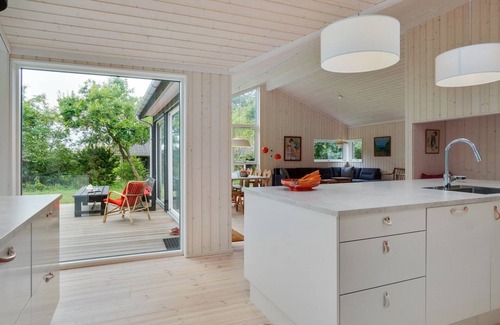 Hoeve Strand House | "Efka" - 175m from the sea by Interhome
