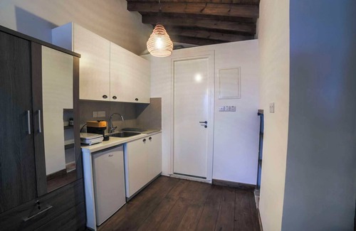 Lofou Bed & Breakfast | Eftychia's House