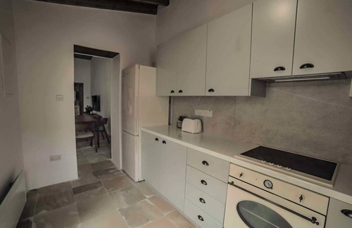 Lofou Bed & Breakfast | Eftychia's House