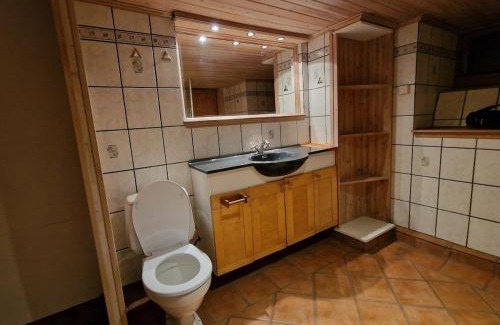 Vaxjo Apartment | Egen källarlägenhet i Växjö C