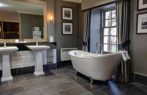 Eaglesham Hotel | Eglinton Arms Hotel, BW Premier Collection