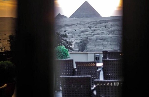 Old Cairo Apartment | Egypt Pyramids InnChic 1-bedroom apartment with WiFi, AC in awesome Cairo