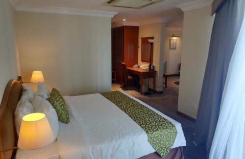 Kampung Bahasa Kapor Hotel | EHSAN SEAVIEW HOTEL PORT DICKSON