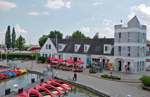 Rust Apartment | Einzelzimmer mit Du/wc - Hotel am See Rust