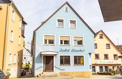 Hollfeld House | Einzelzimmer mit Großem Bett - Zi. 3 - Gasthof Schrenker