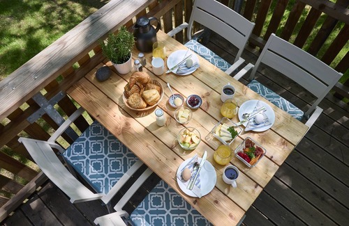 Bad Rodach Apartment | Einzigartiges Stelzenhaus mit Terrasse am Waldrand