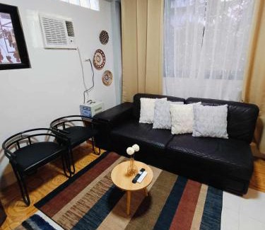 Legazpi House | EJ's Guesthouse - Legazpi City