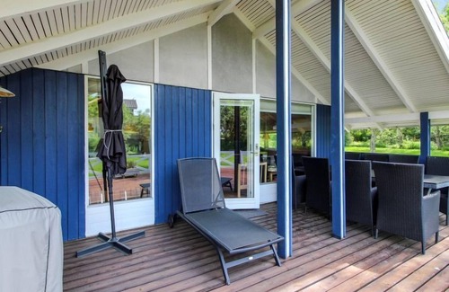 Vibæk Strand House | "Ejvi" - 700m from the sea by Interhome