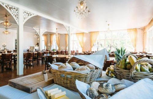 Sydkoster Hotel | Ekenäs Havshotell Koster
