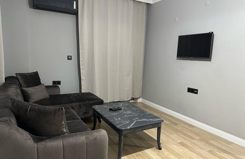 Kultur Mahallesi Apartment | Ekonomik ve Güzel Bir Daire [2 + 1 Max. 5 Kişi]