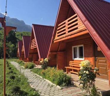 Vusanje Ski Chalet | Ekoo katun Jezerca