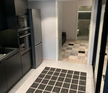 Kristiansund Apartment | Ekskluzywny hybel w zaciszu