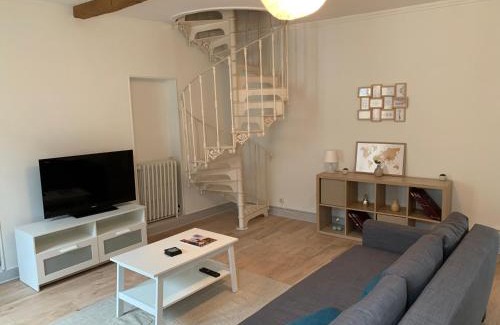 Mazamet Apartment | Elégant Appartement T3 hypercentre de Mazamet