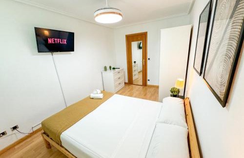 Barrio de Jesus Apartment | El Angel del Pilar Turistea