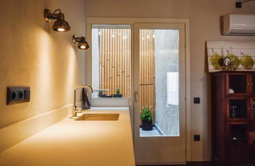 Besalu Apartment | El Call, LEstudi en la judería de Besalú