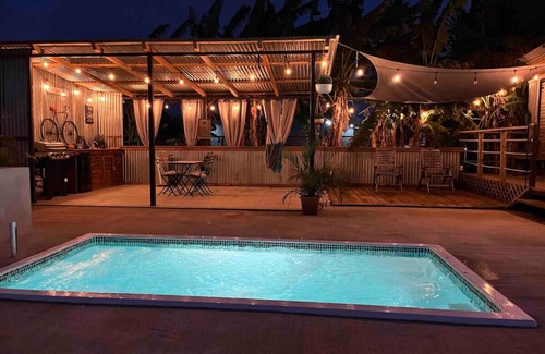 Aguacate House | El Camper - Your Cozy Retreat in Aguadilla