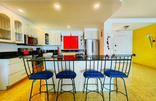Colonia Andres Condo | EL CANTIL 5-star Caribbean Villa, Right on the Ocean - Beautiful Views