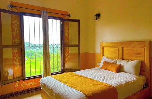 Xico Hotel | El Cortijo de las flores