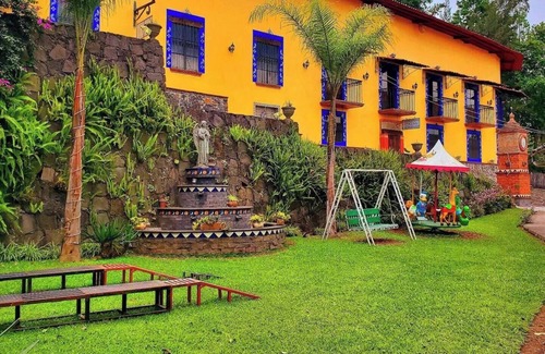 Xico Hotel | El Cortijo de las flores