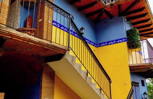 Xico Hotel | El Cortijo de las flores