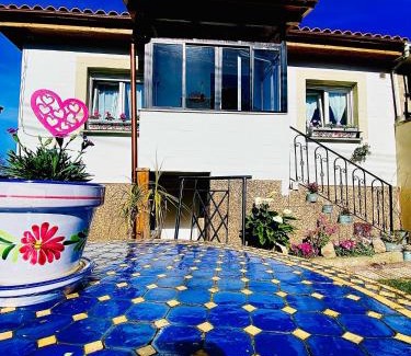 Distrito Sur House | El Hogarin de Veronica