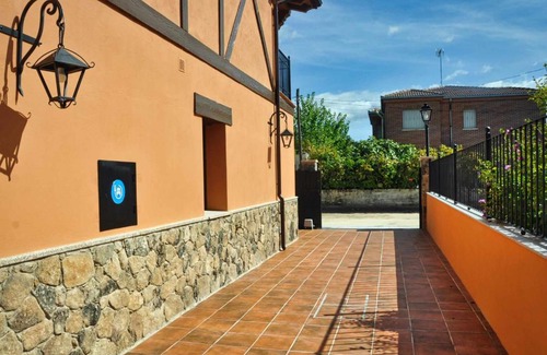 Candeleda House | El Hojaranzo Casa rural con encanto en Candeleda