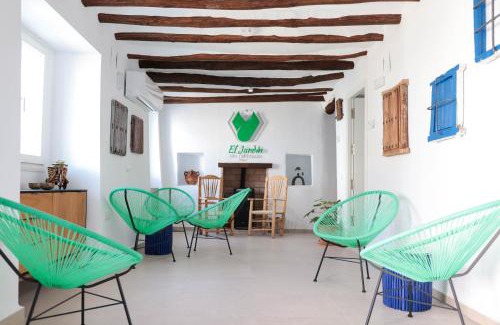 Castillo de Locubin House | El Jardín de Castillo - Calma y Slow life