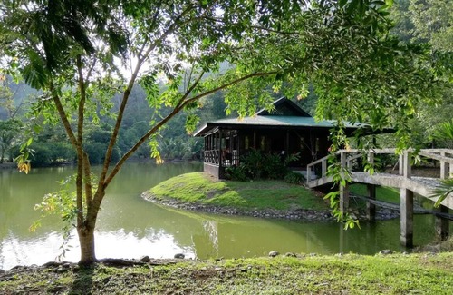 Rio Nuevo Cottage | El Lago - farmhouse farm