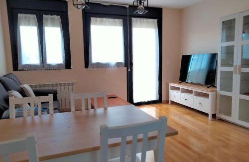 Udias Apartment | El Mirador del Valle, a 9 min de Comillas