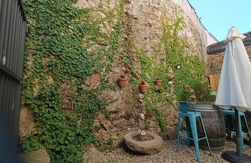 Casas del Abad House | El Naturalista - Los sitios de aravalle