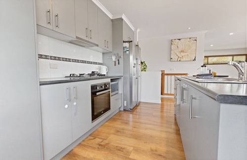Newlands Arm House | El Nino - Easy access to water activities and stunning views