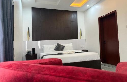 Yenagoa Hotel | El-Patevadan Hotel and Suite