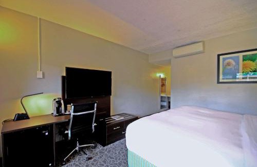 Downtown Santa Fe Hotel | El Sendero Inn, an Ascend Collection Hotel