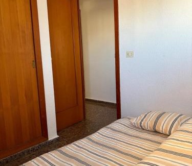 Grau i Platja Apartment | El Tiburon